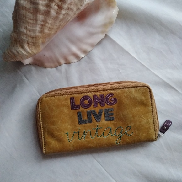 Fossil Handbags - Vintage fossil wallet , soft leather